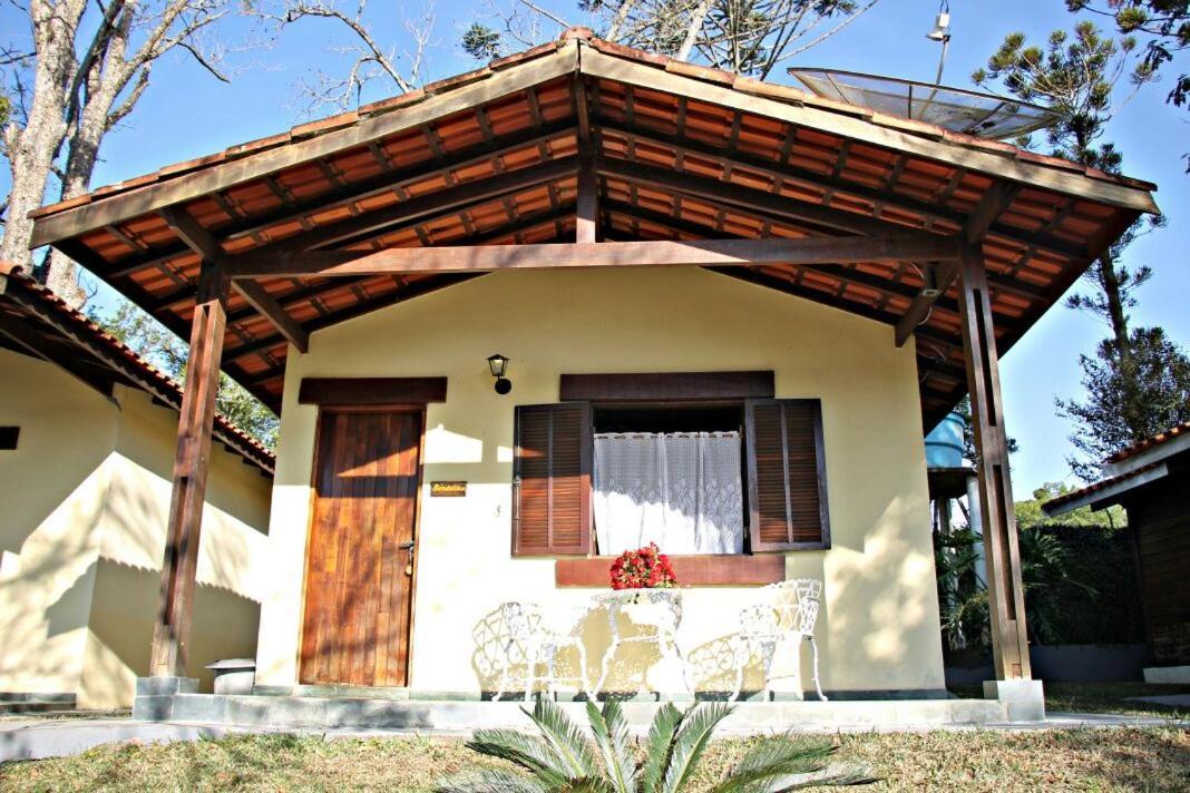 Pousada Casa Amarela 피라카이아 외부 사진